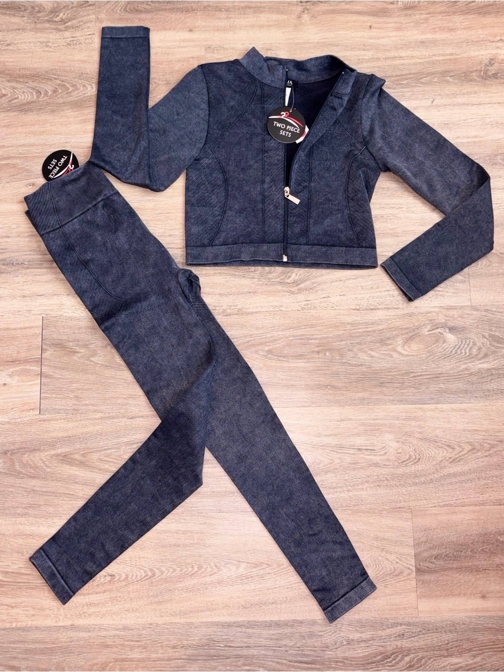 Two-Piece Active Set in Acid Wash Gray. Size M/L